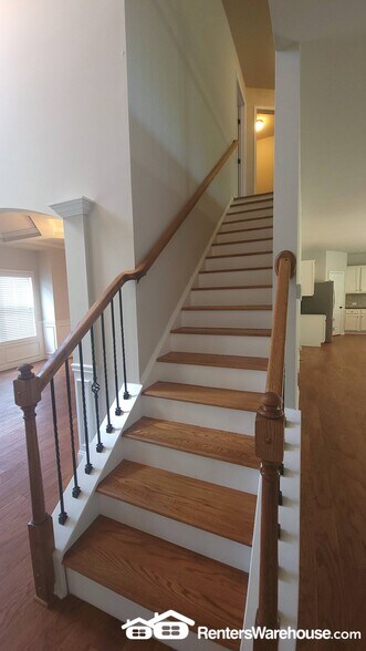 Building Photo - 2851 Summit Valley Dr