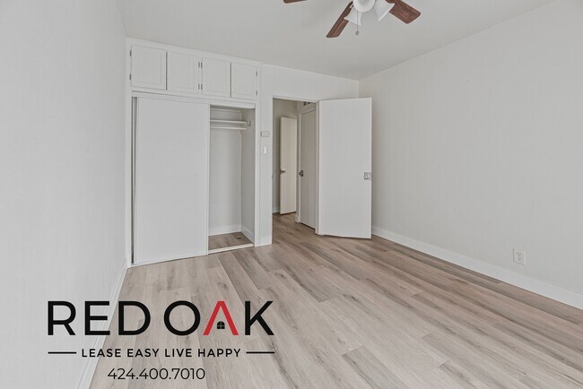 Building Photo - 3334 W 84th St