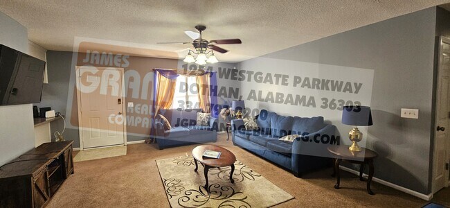 Building Photo - 312 Joe Walding Dr