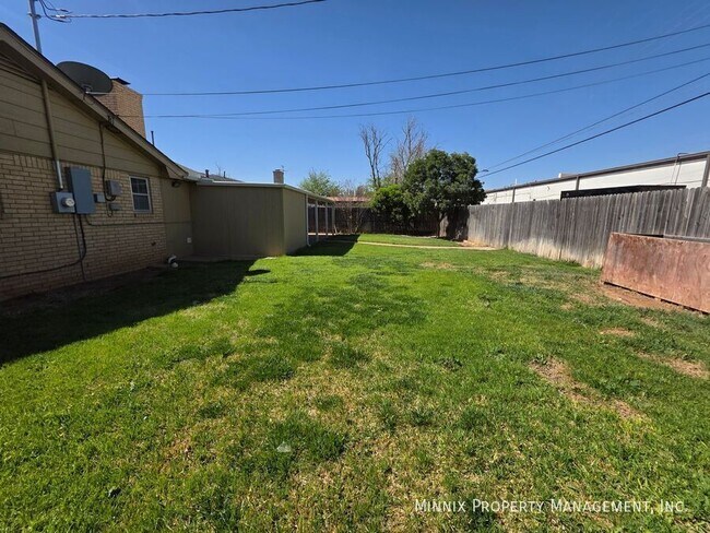 Building Photo - 3216 Camarie Ave