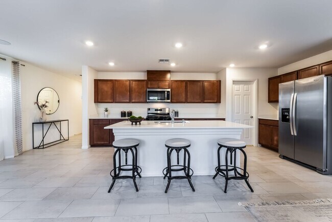 Building Photo - Be the first to live in this brand-new expansive two-story former model home!