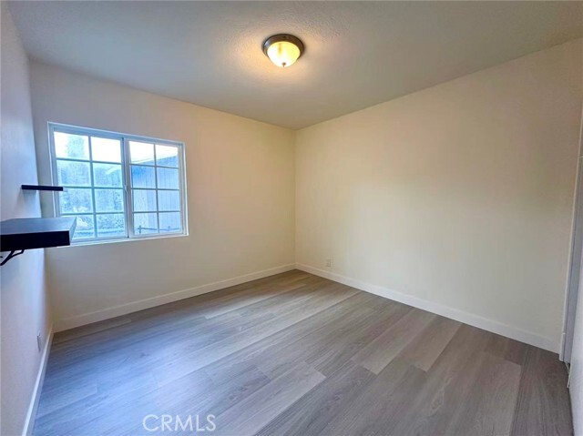 Building Photo - 1143 S 9th Ave