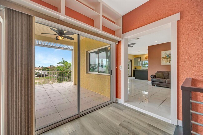 Building Photo - Stunning Annual Rental: Luxury Coastal Liv...