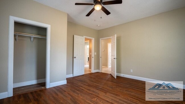 Building Photo - 901 Hermitage Dr