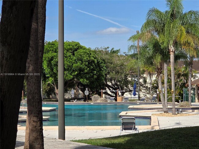 Building Photo - 7034 SW 114th Pl