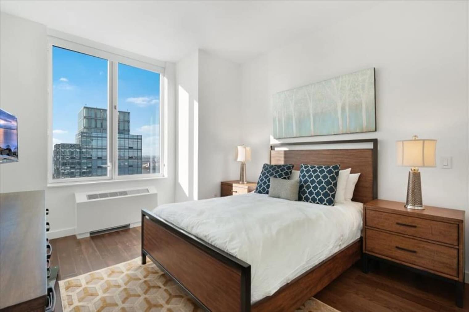 Building Photo - 605 W 42nd St