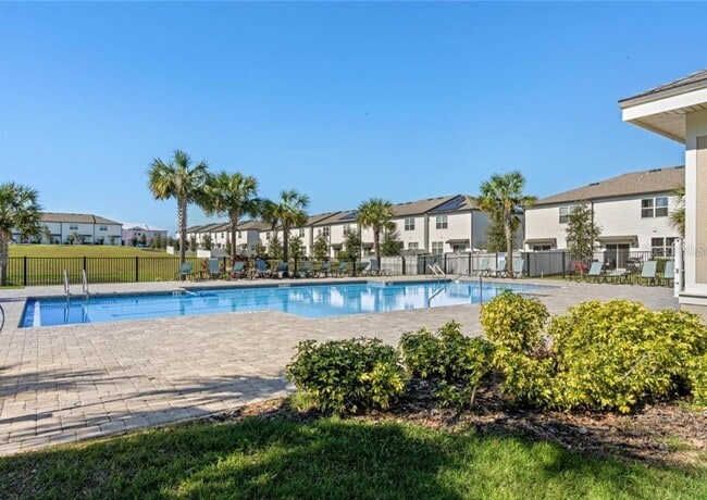 Building Photo - 1124 Merrill St