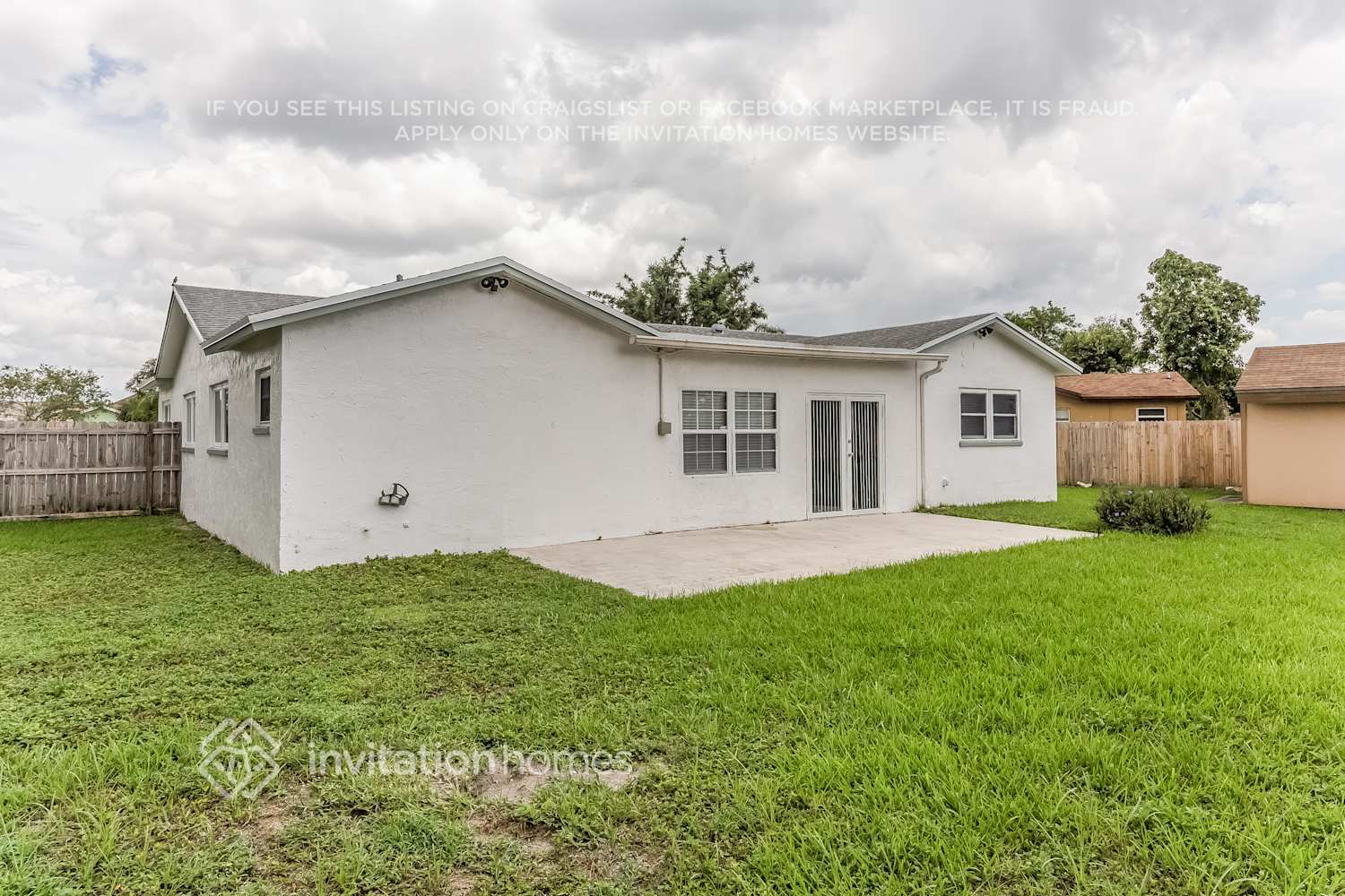 Building Photo - 8758 SW 11th St