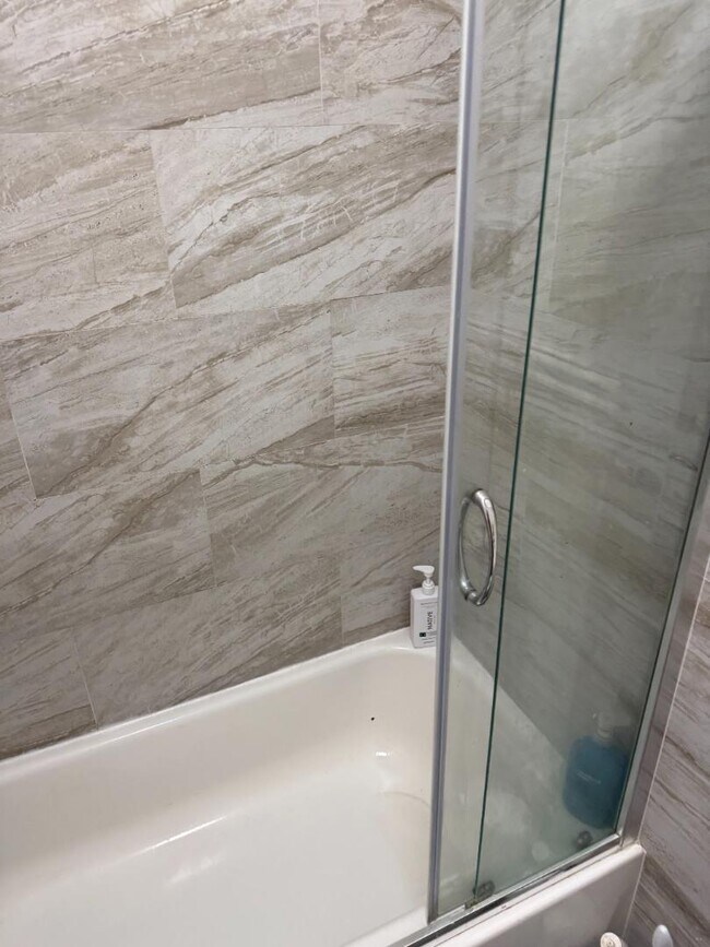 Building Photo - 2345 Fulton St