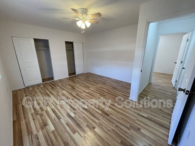 Building Photo - 2240 Stoner St SW