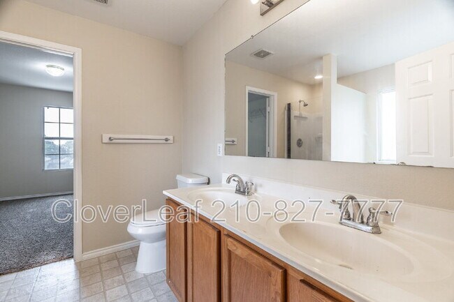 Building Photo - 4011 Bulverde Pkwy