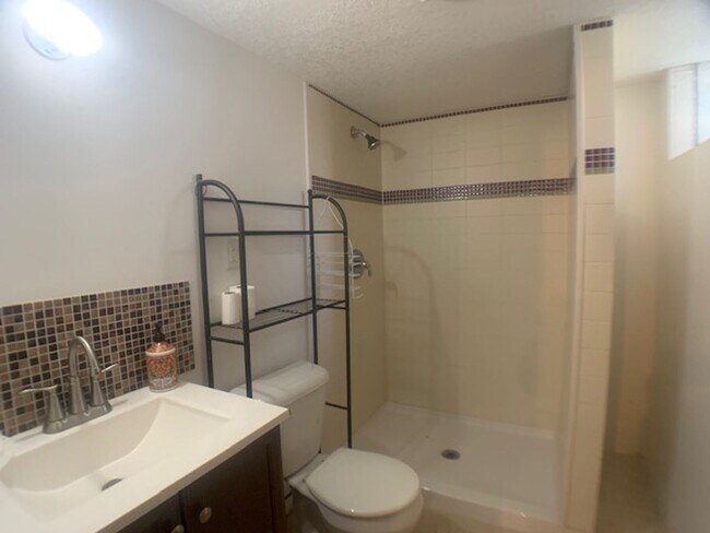 Building Photo - Huge yard! Updated appliances and more!