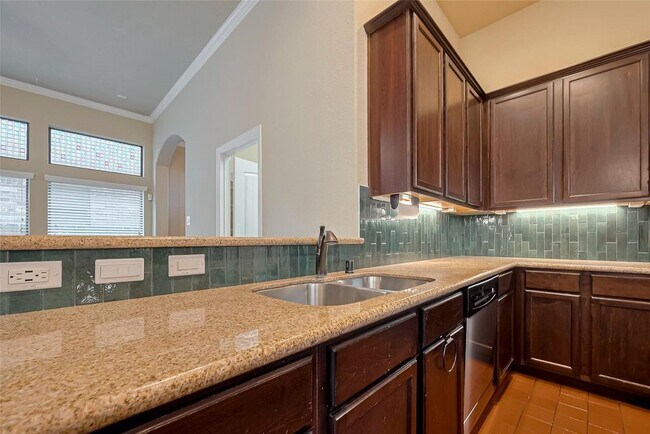 Building Photo - 25134 Alina Ln