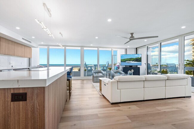 Building Photo - 5400 Ocean Blvd