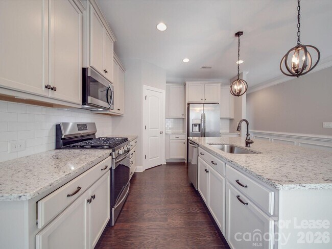Building Photo - 14021 Goldenrod Trace Rd