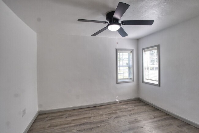 Building Photo - Modern 3-Bedroom Home with Smart Features & Premium Upgrades