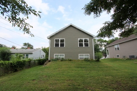 Building Photo - 6617 Briarwood Dr