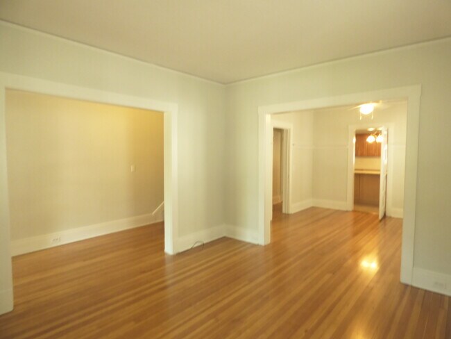 Living Room - 70 Prospect St