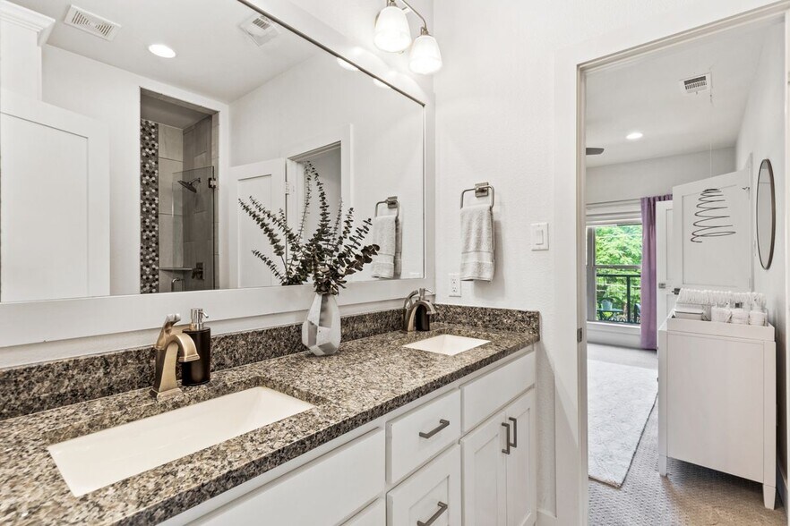 Building Photo - 405 Wimberly St