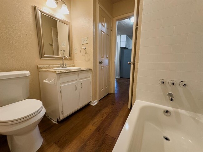 Building Photo - 2516 N W S Young Dr