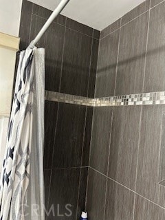 Building Photo - 3333 Balzac St