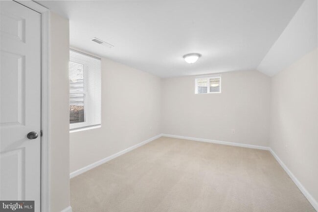 Building Photo - 4470 Martinsburg Pike