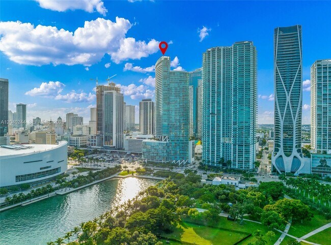 Building Photo - 888 Biscayne Blvd