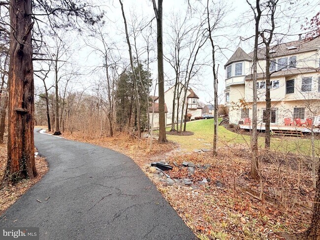 Building Photo - 43549 Coal Bed Ct