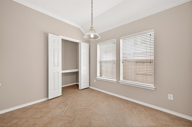 Building Photo - 1646 Martin Lake Dr