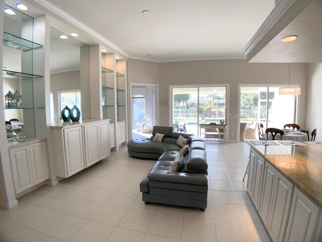 Building Photo - 8074 Kaliko Ln