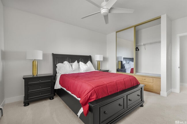 Building Photo - 3400 Southampton Dr