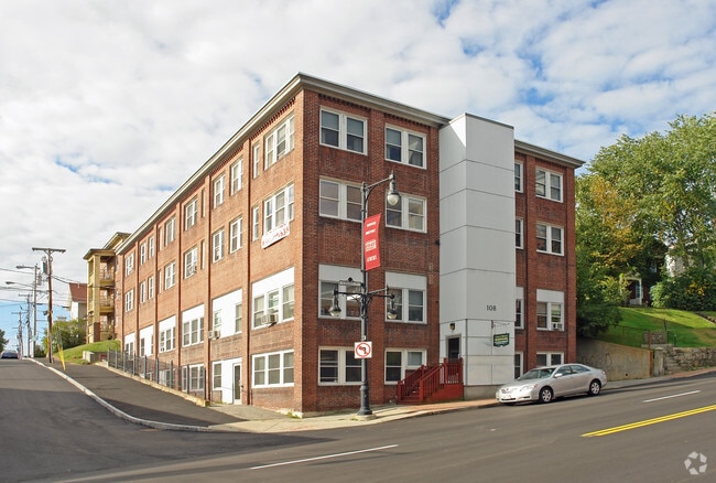 Court Street Apartments 108 Court St Auburn ME 04210 Apartment Finder Court Street Apartments 108 Court St Auburn ME 04210 Apartment Finder