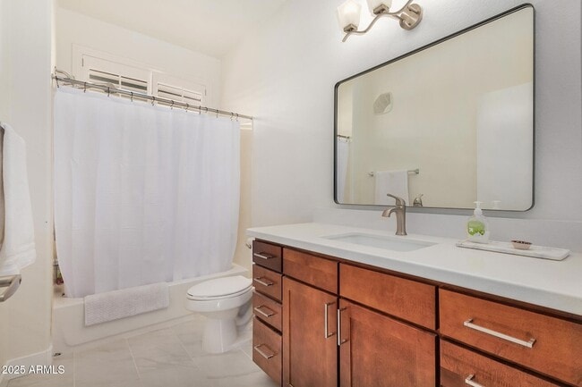 Building Photo - 6745 N 93RD Ave