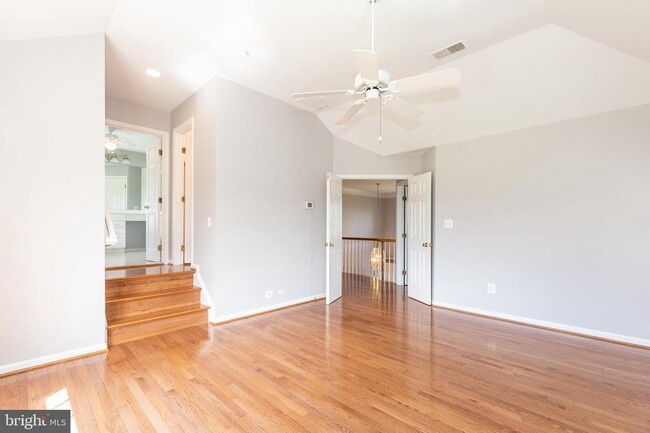 Building Photo - 42293 Young Ln