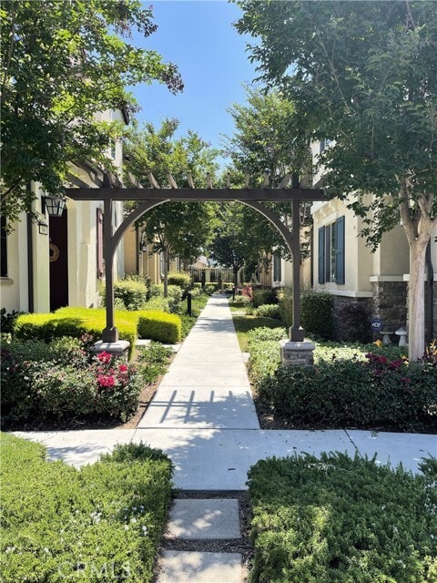 Building Photo - 355 Catalina Way