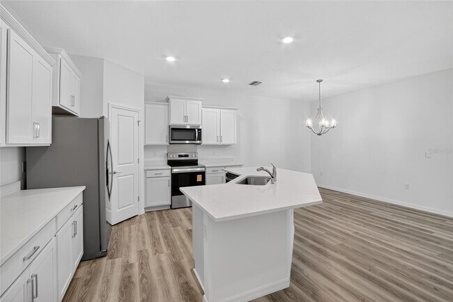 Building Photo - 4027 Westwood Flds Lp