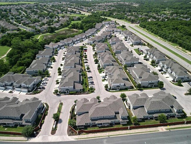 Building Photo - 11312 Gadsen Ln