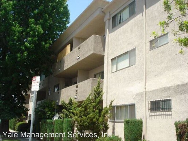 Primary Photo - 14701 Rayen St