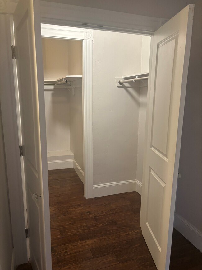 Building Photo - 91 Westland Ave