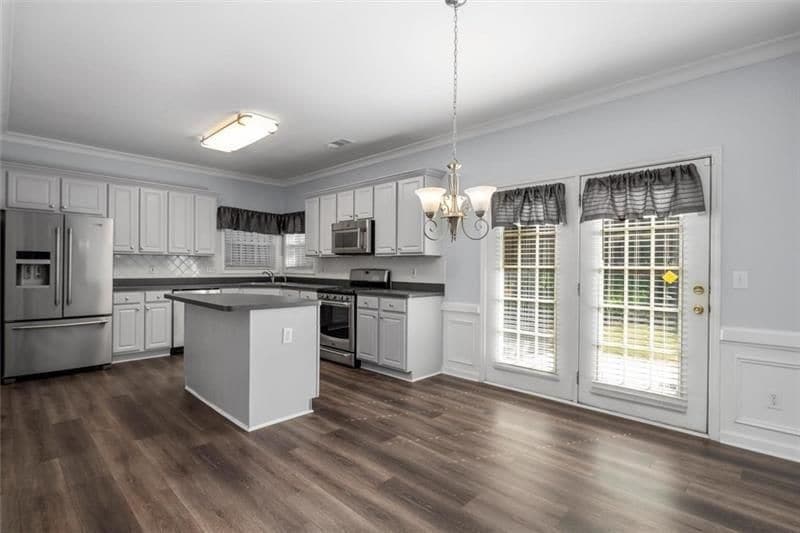 Building Photo - 4220 Hunters Green Way NE