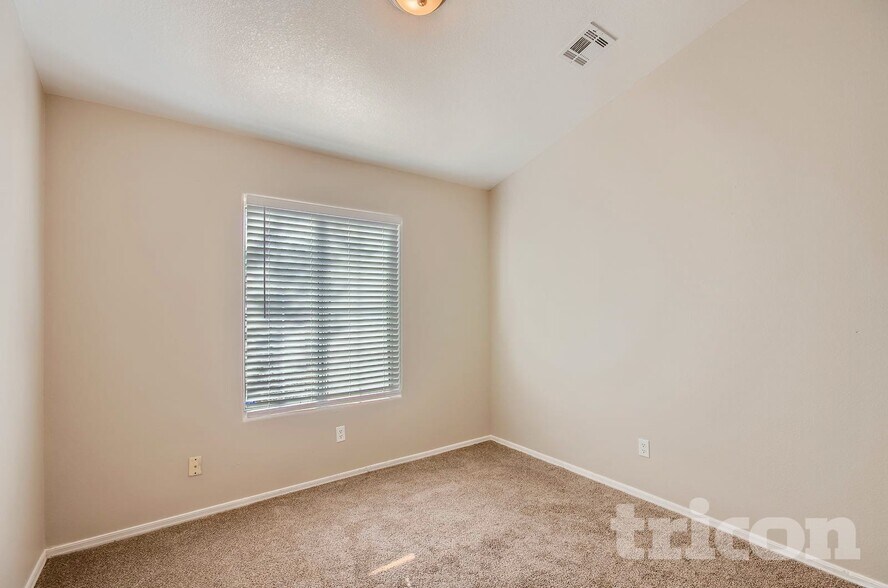 Building Photo - 14514 S Amado Blvd