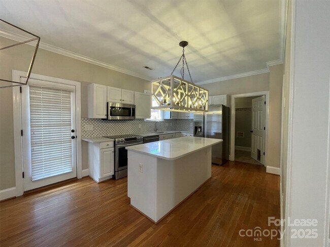 Building Photo - 2617 Greyabby Ct