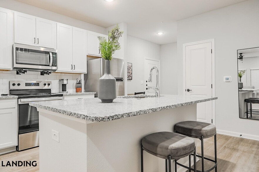 Building Photo - 1650 Harris Hill Rd