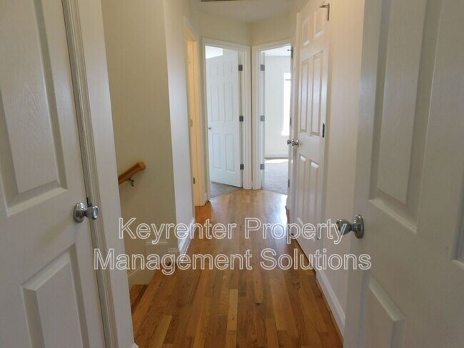 Building Photo - 34 Enchanted View Cir