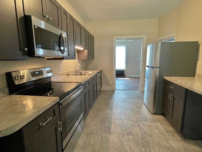 Building Photo - (SOLD) 113-115 E Main Street