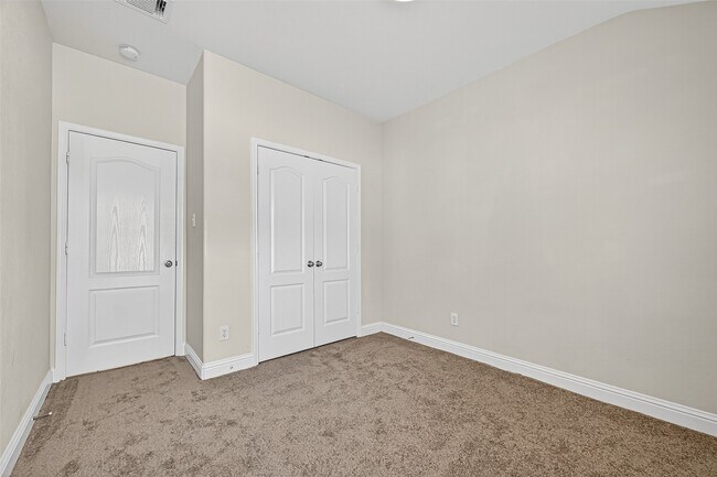 Building Photo - 2234 Tremont Trail Ln