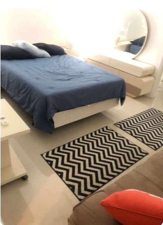 Building Photo - 862 Vista Meadows Dr