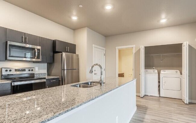 Building Photo - 7136 NW 159th Ave