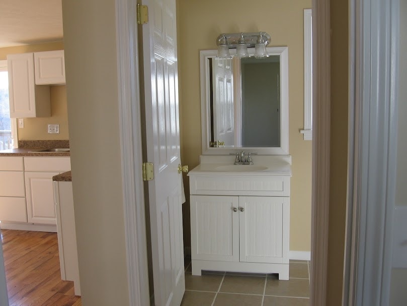 Building Photo - 946 Buena Vista Boulevard