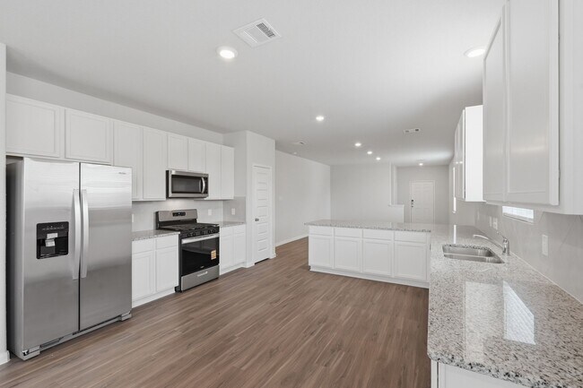 Building Photo - 2405 Bray Head Dr